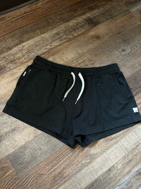 Vuori Black Drawstring Casual Lounge Shorts